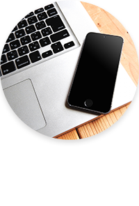 IT法務の高い専門性、年間100本以上のIT契約書作成