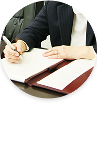 弁護士歴15年以上の弁護士が対応